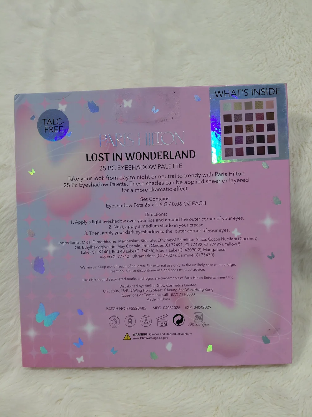 NWT Paris Hilton Lost in Wonderland 25-Piece Pink Eyeshadow Palette